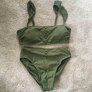 Like New Bikini Two-piece Women's Swimsuit